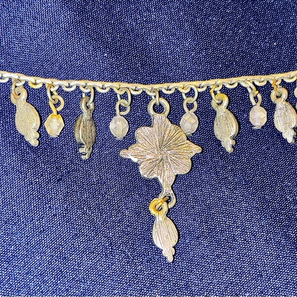 DISTINCTIVE VINTAGE NECKLACE… - Picture 3 of 3
